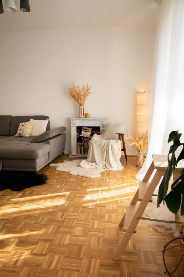 Firpo Apartman Егер Екстериор снимка